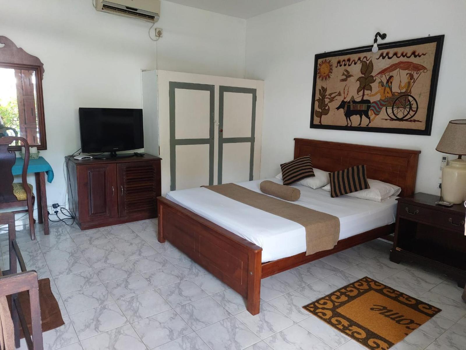 Ranveli Beach Hotel Dehiwala-Mount Lavinia Eksteriør billede