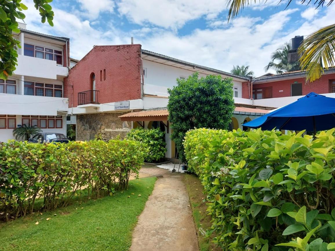 Ranveli Beach Hotel Dehiwala-Mount Lavinia Eksteriør billede